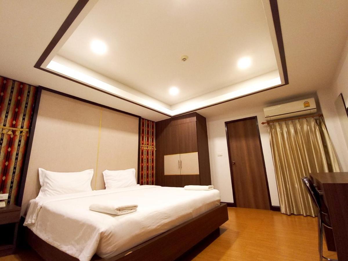 Chorlada Lanna Hotel Chiang Mai Exteriör bild