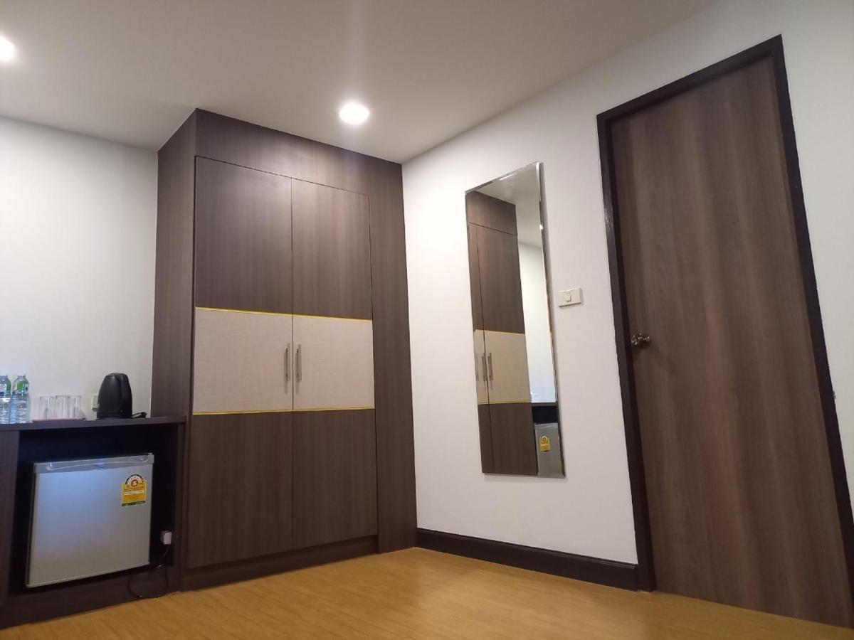 Chorlada Lanna Hotel Chiang Mai Exteriör bild