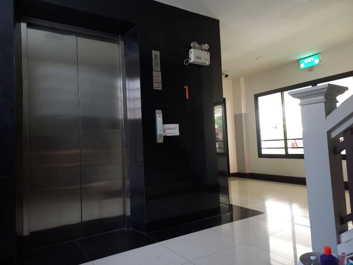 Chorlada Lanna Hotel Chiang Mai Exteriör bild