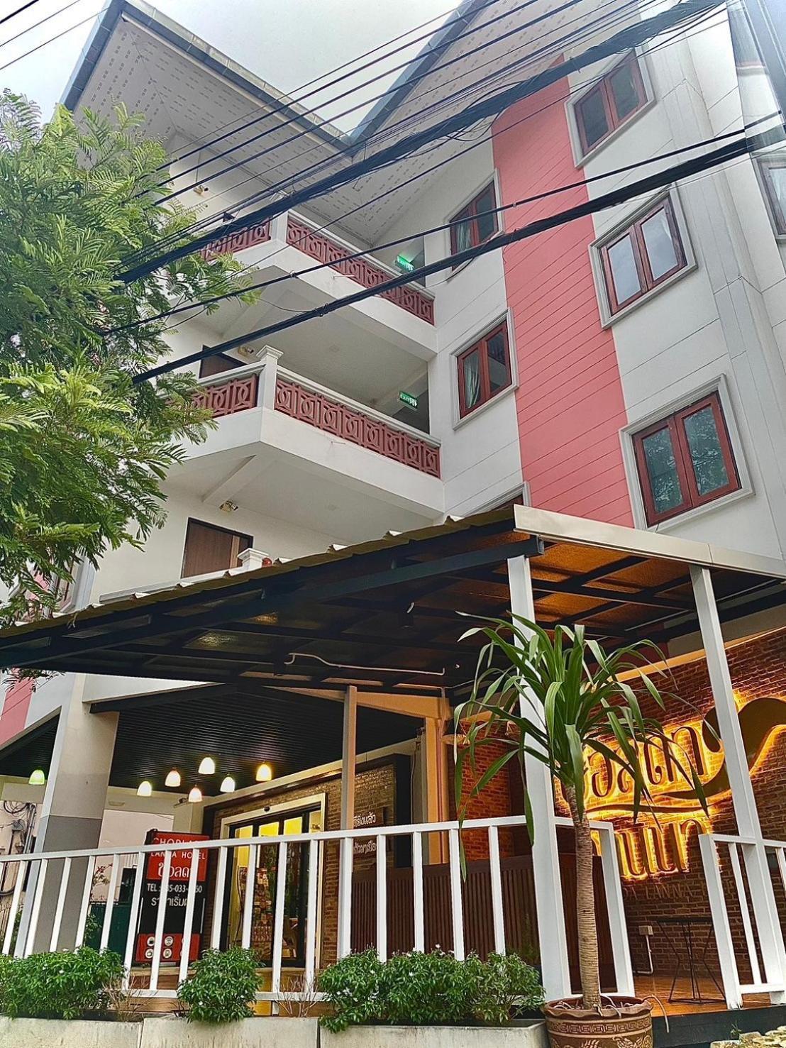 Chorlada Lanna Hotel Chiang Mai Exteriör bild